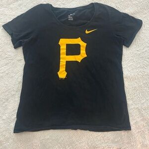 Nike Black and Yellow Athletic Cut Tee